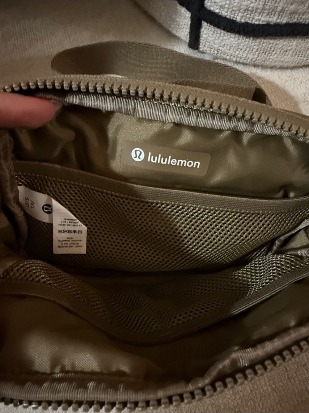 lululemon Tan Belt Bag - Picture 2 of 2